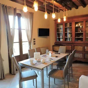 https://laia-di-argia.it-tuscanyhotel.com